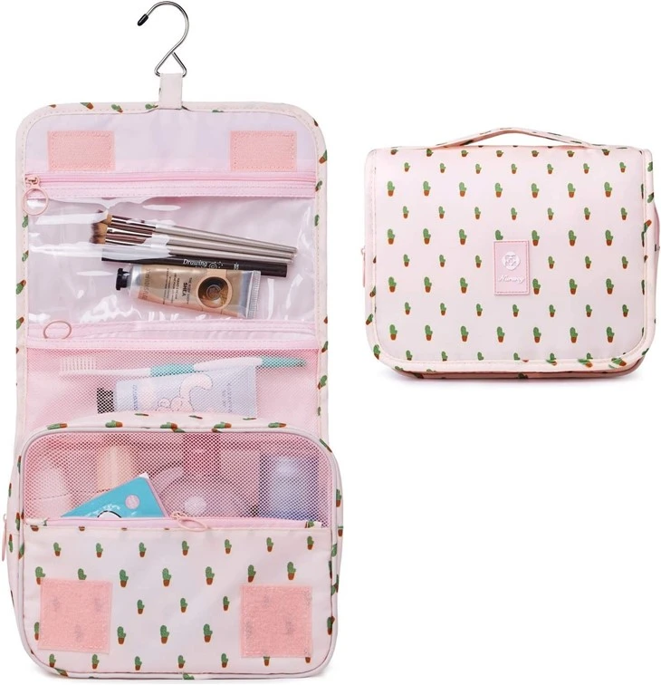 Fashionable And Functionable Cosmetic Bag
